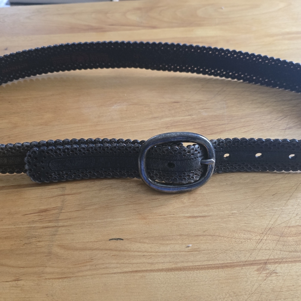 Dark Brown Scalloped Edge Leather Belt with Oval Buckle - Picture 6 of 8